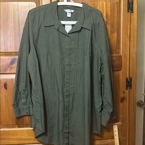 NWT CJ Banks Women’s quarter sleeve button down shirt 2x